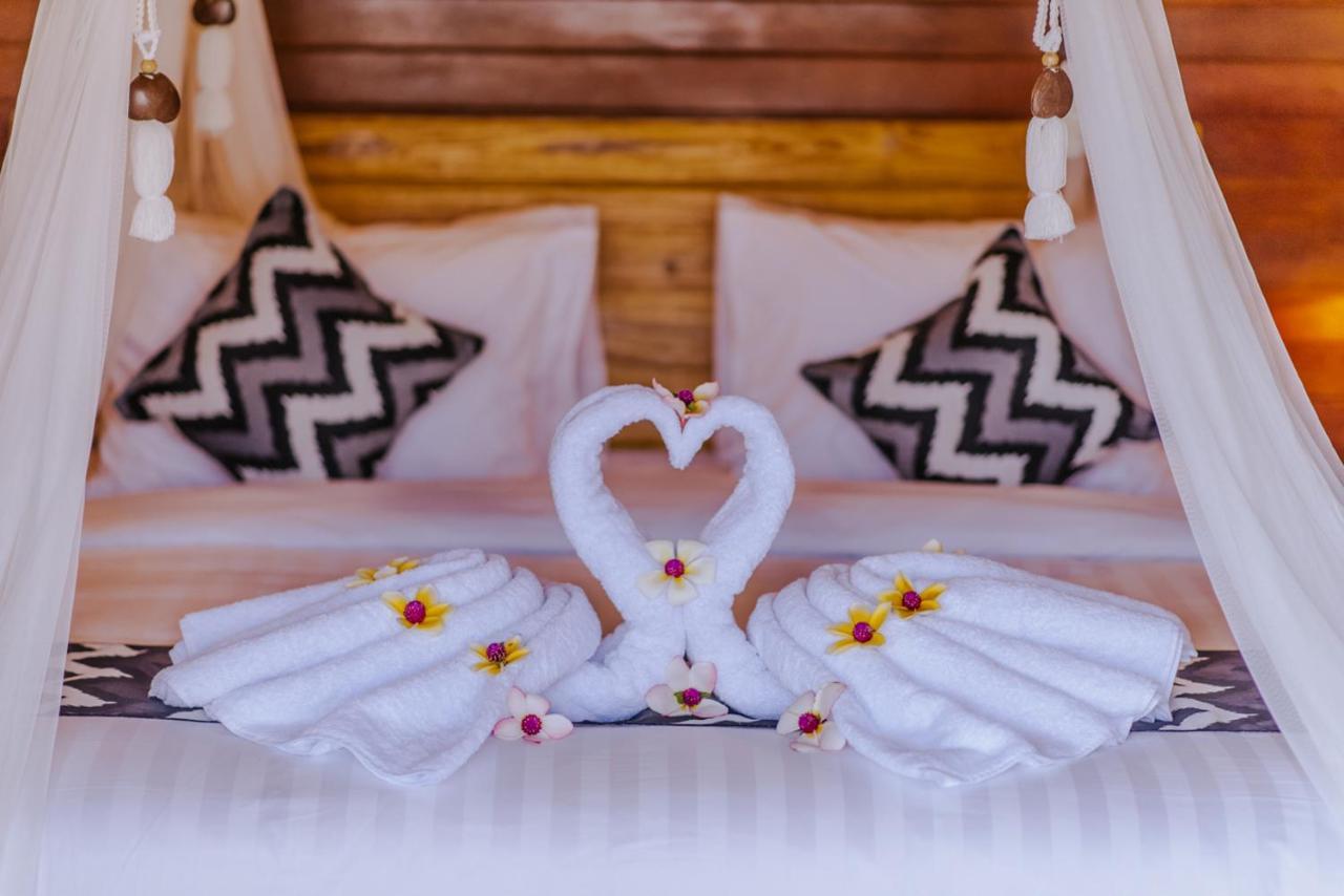 Lembongan Small Heaven Bungalow エクステリア 写真